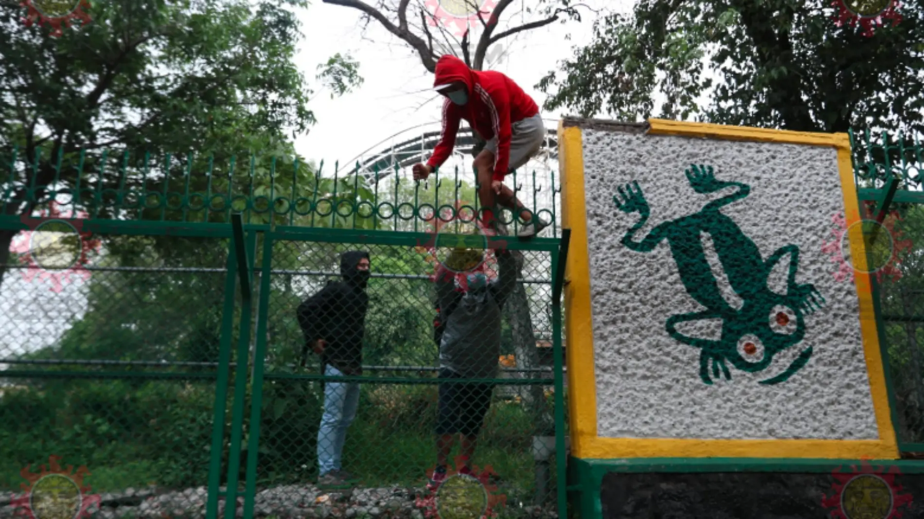 vandalismo y grafitis en la feria de chapultepec abandonada